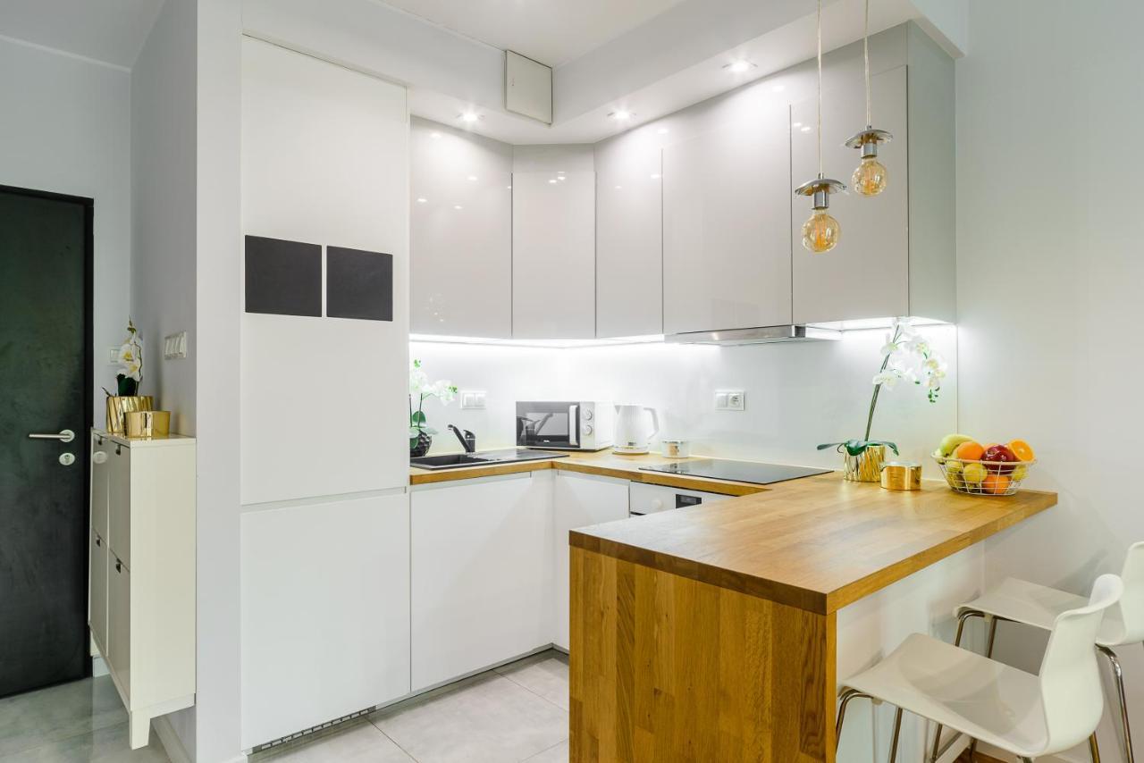 Lumina Apartments Near Warsaw Uprising Museum Екстер'єр фото