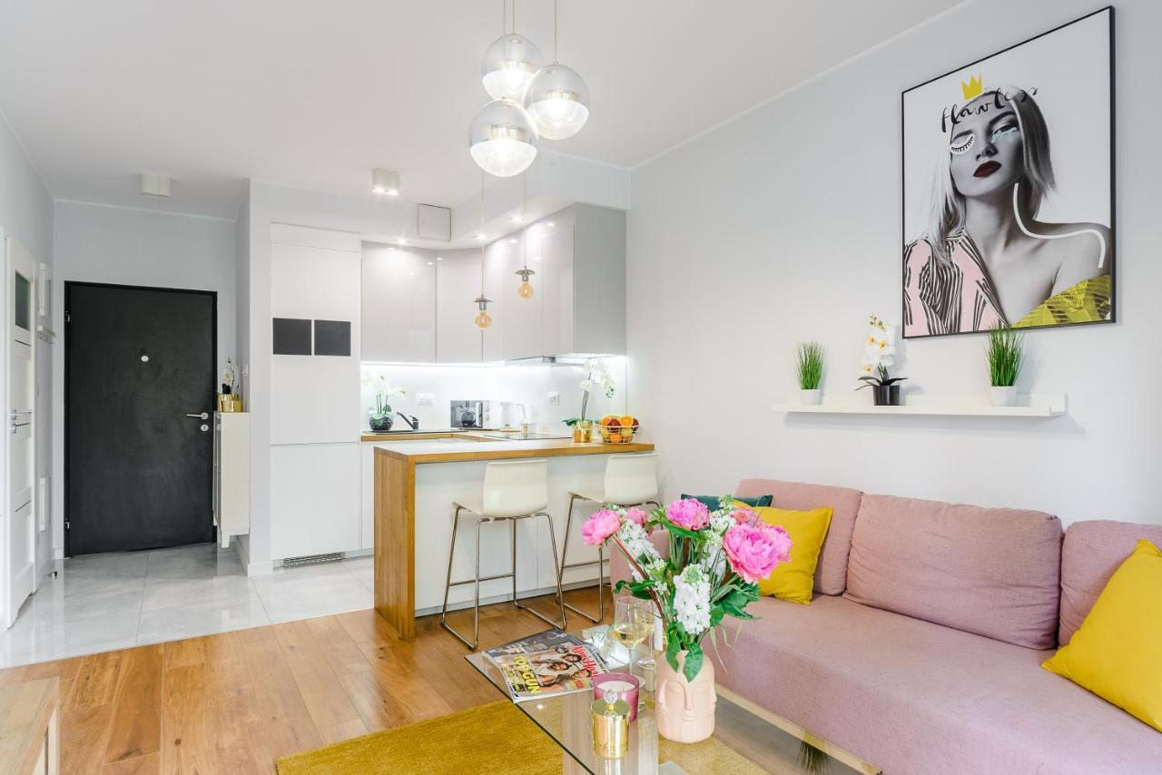 Lumina Apartments Near Warsaw Uprising Museum Екстер'єр фото
