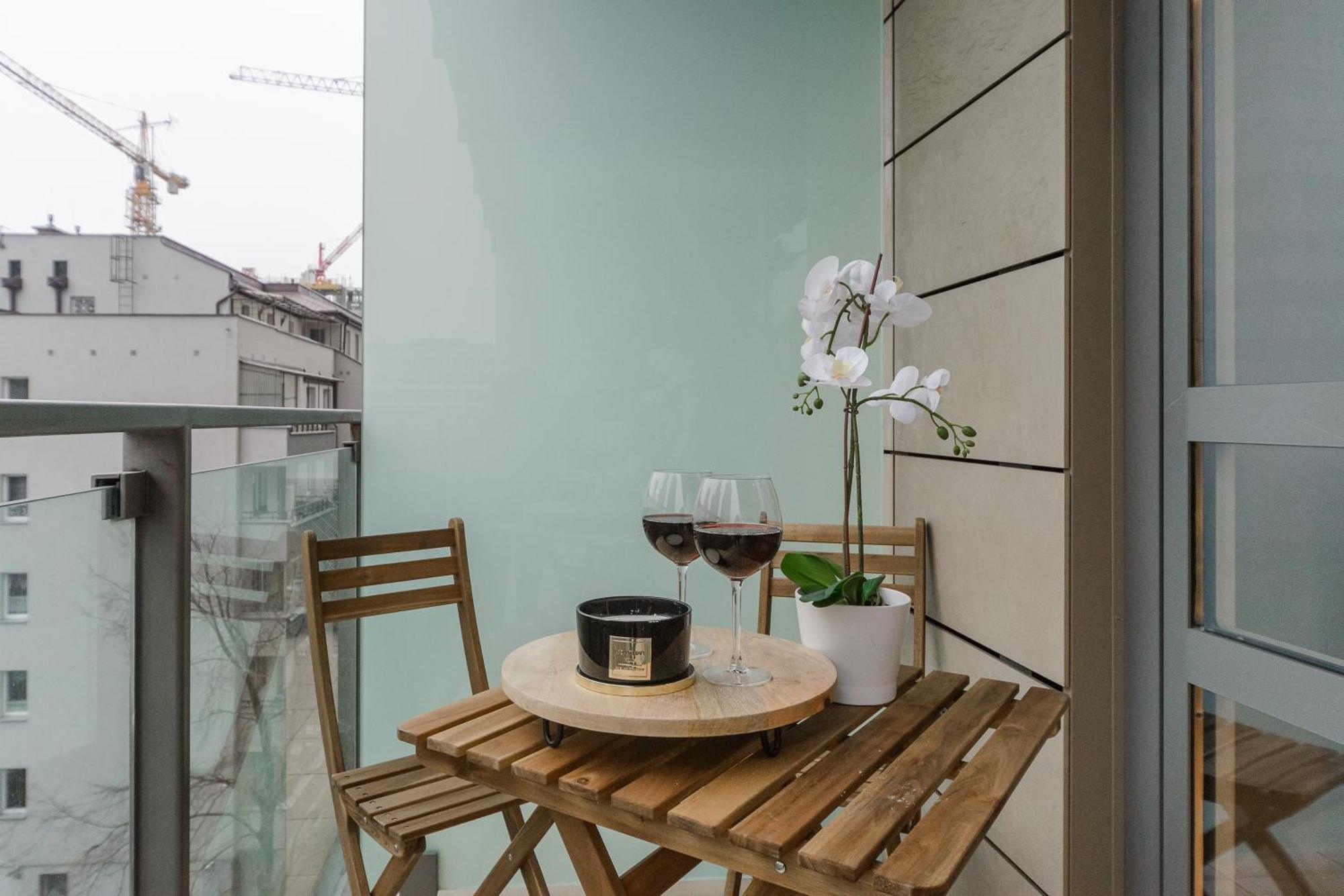 Lumina Apartments Near Warsaw Uprising Museum Екстер'єр фото